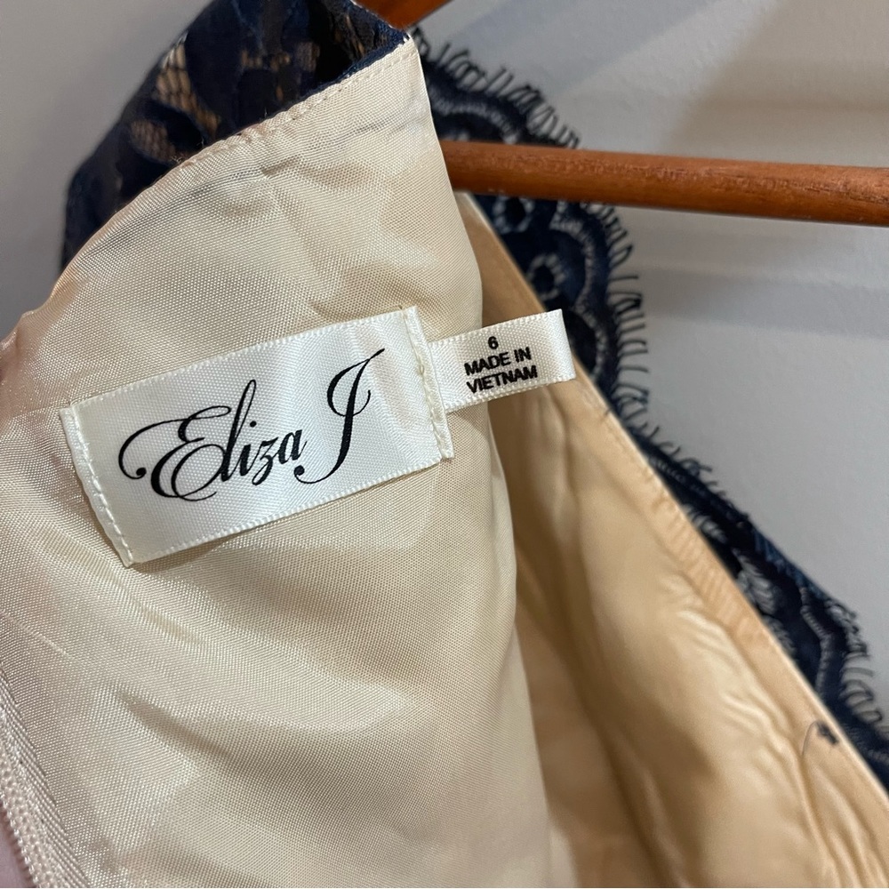 Eliza J Navy Lace Dress - Picture 13 of 16